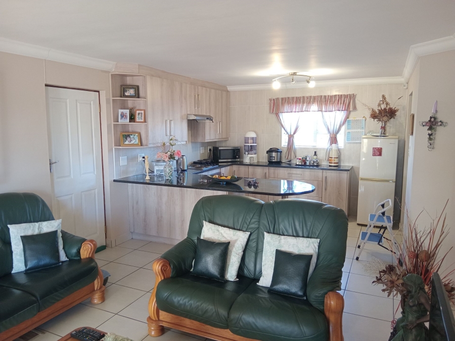 3 Bedroom Property for Sale in Heiderand Western Cape